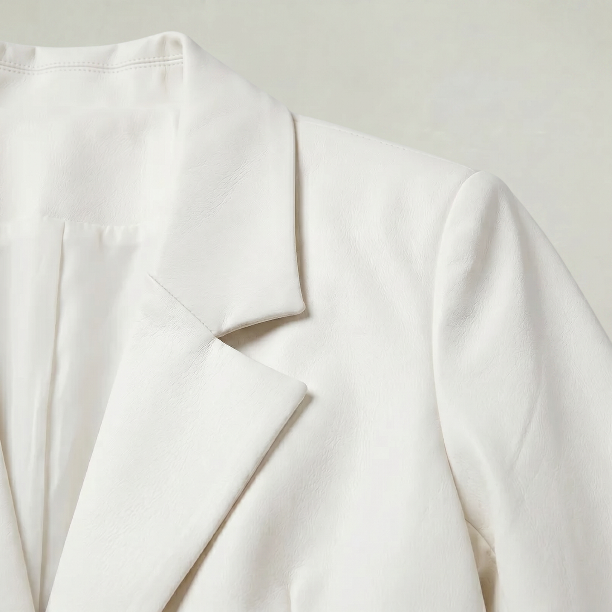 Women’s Cropped Blazer - Single Button Short Tailored Jacket