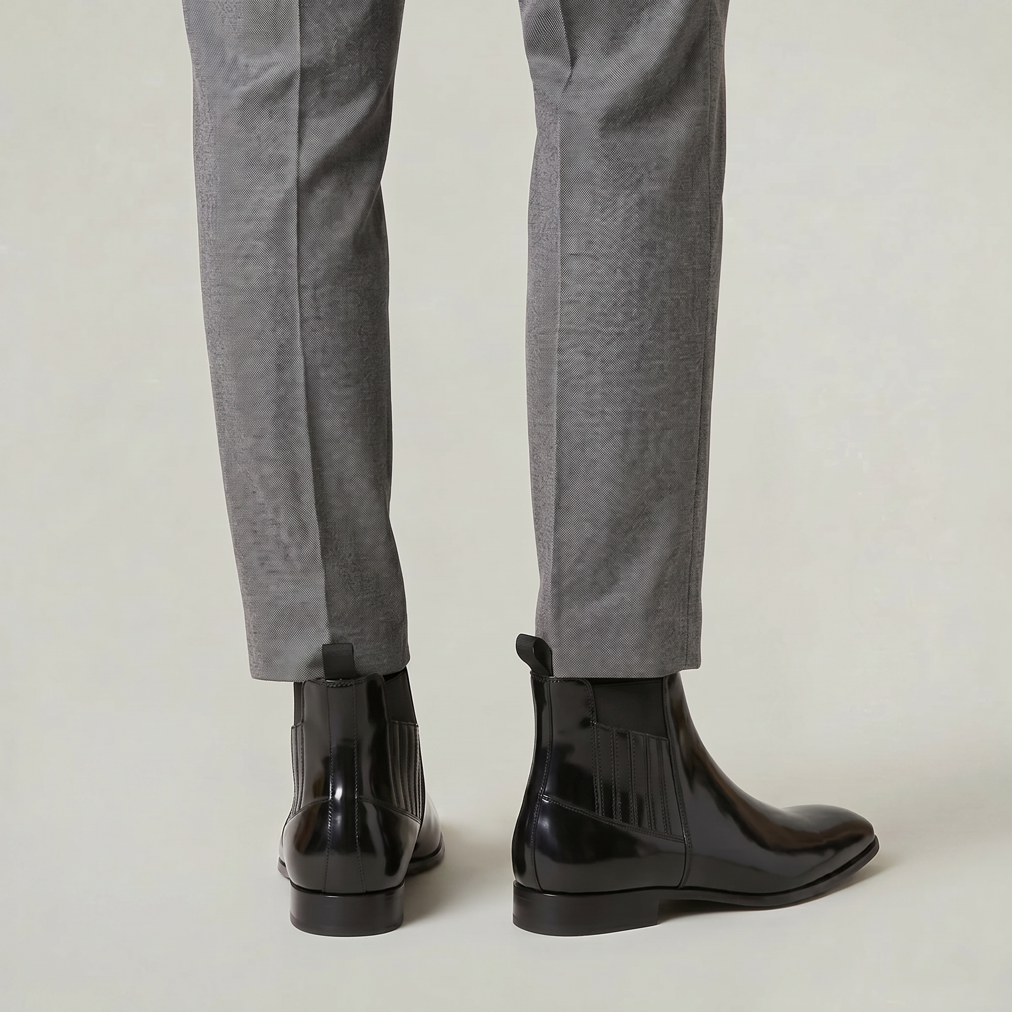 Men’s Pointed Toe Chelsea Boots - Ankle Fit