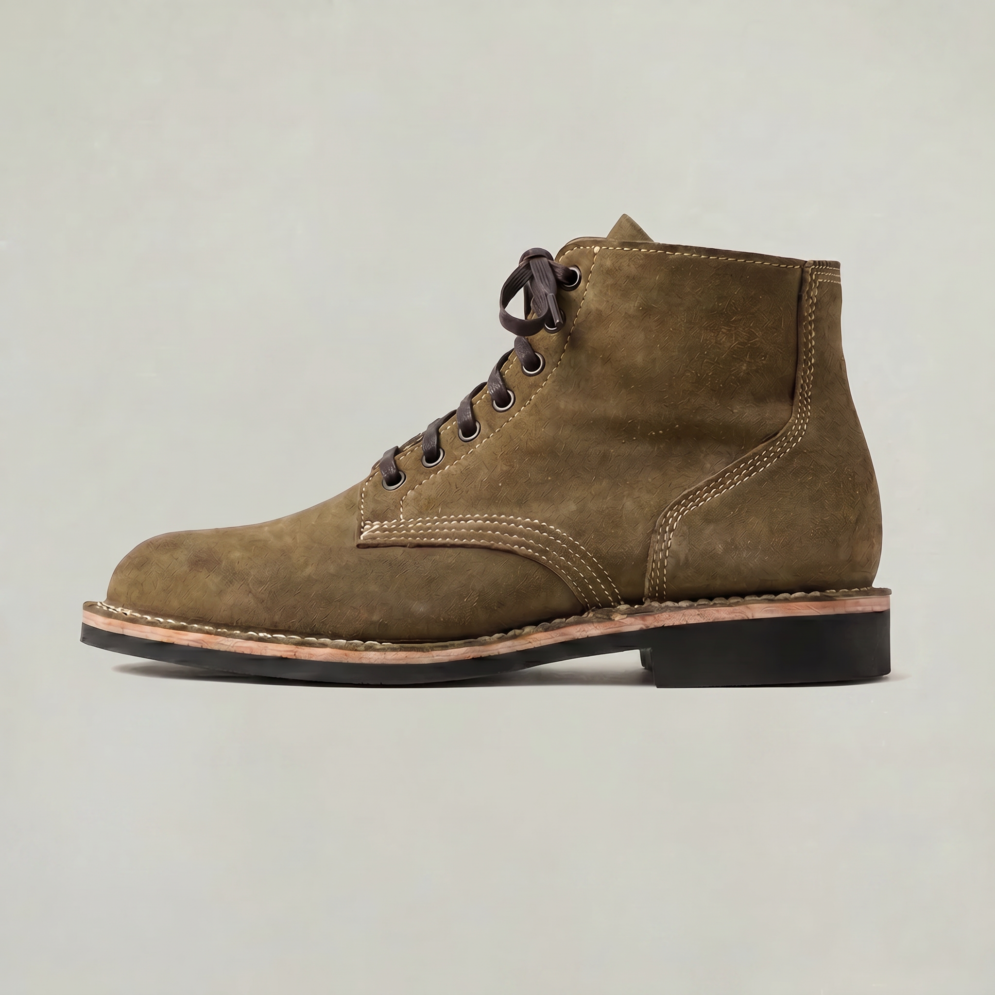 Men’s Round Toe Combat Boots - High-Top Lace-Up Fit