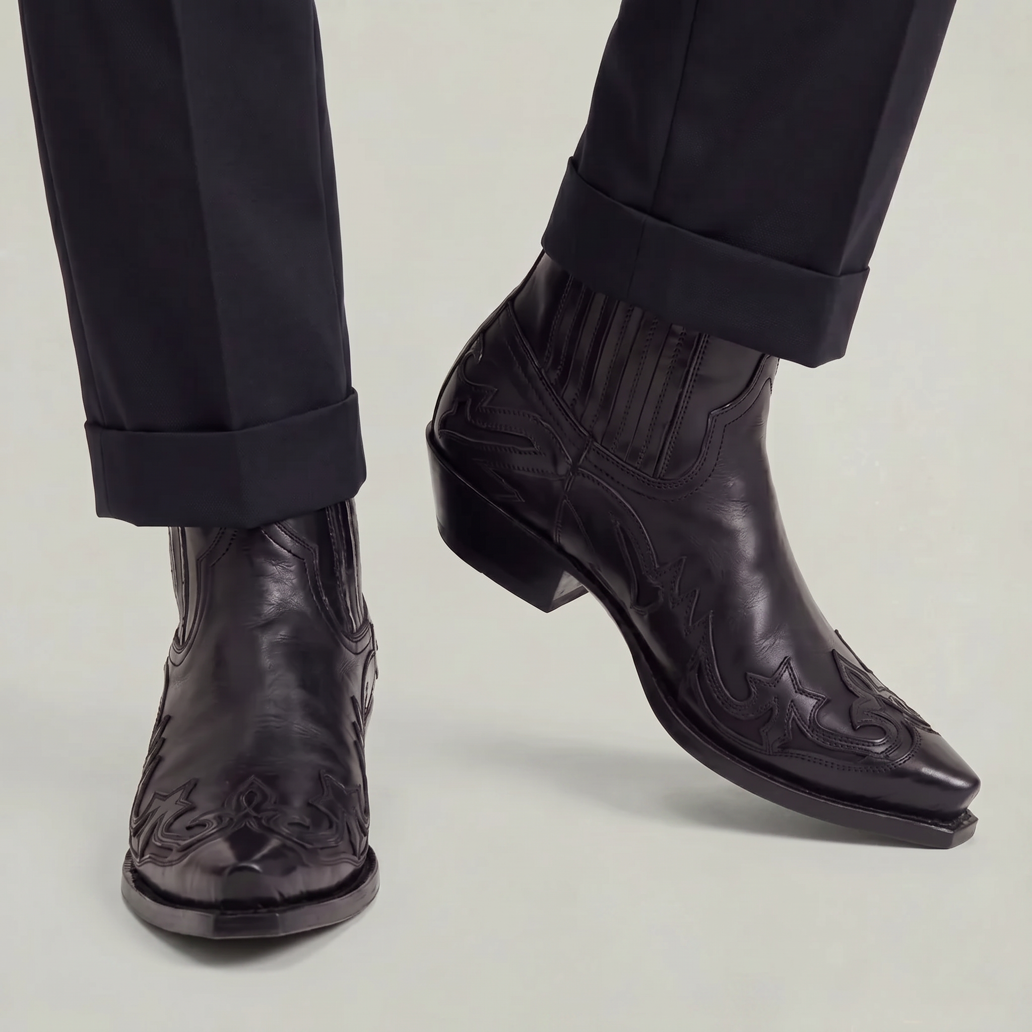 Men’s Burnt Flower Western Boots - Square Toe Chelsea Fit