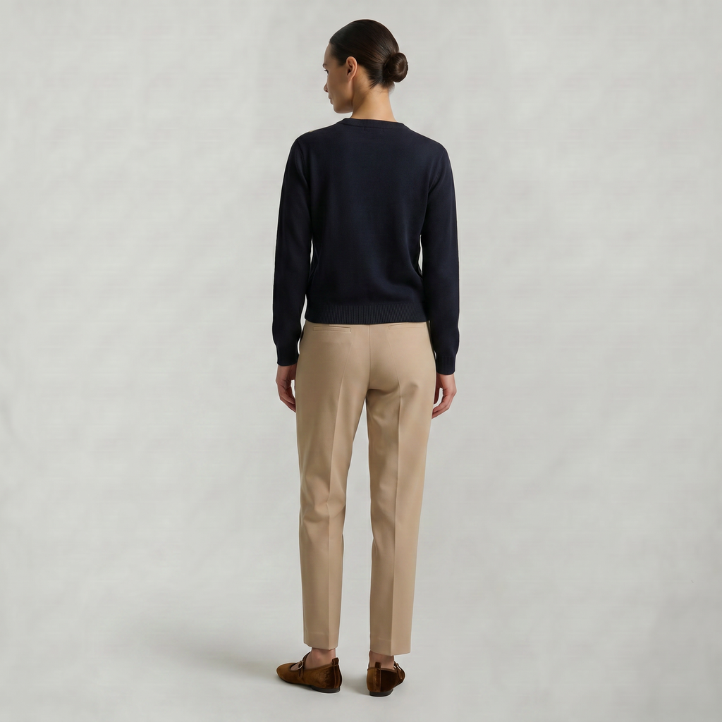 Women’s Crew Neck Sweater - Long Sleeve Regular Fit
