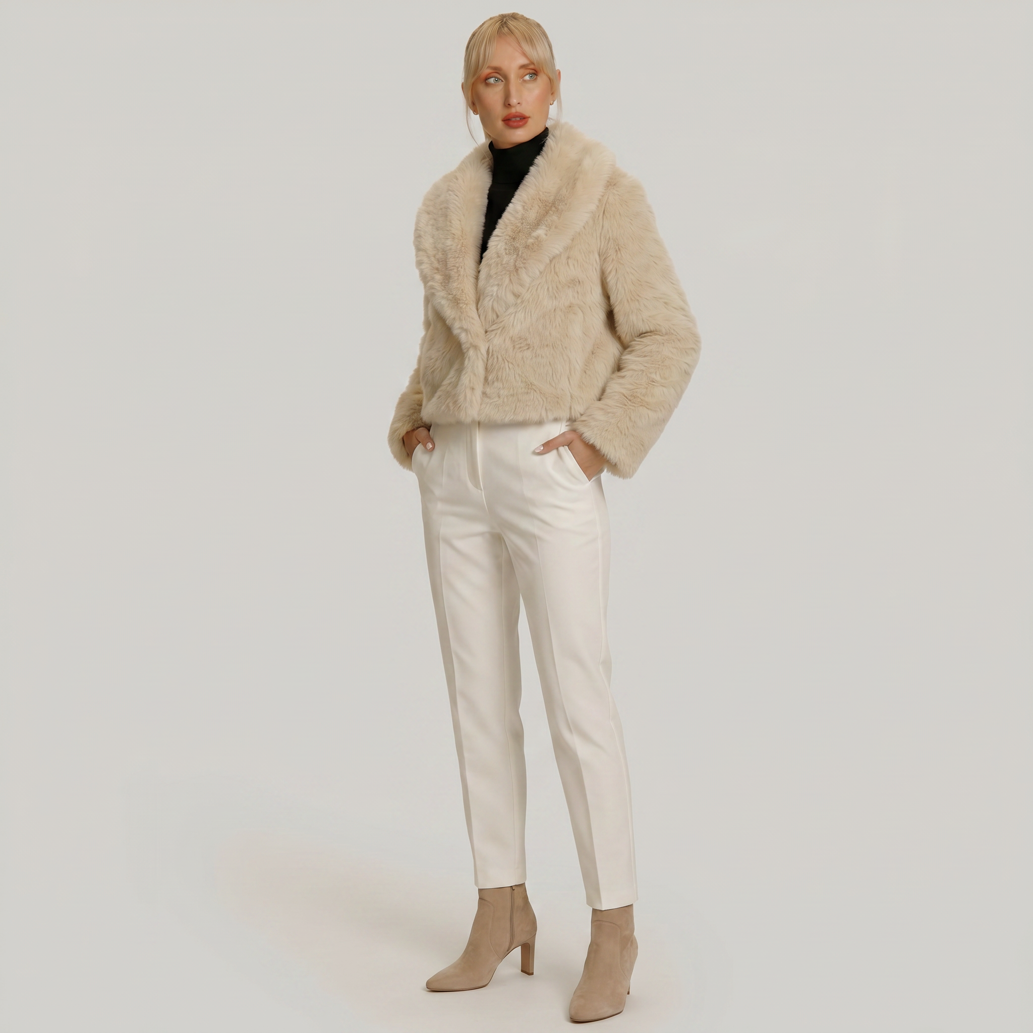 Women’s Faux Fur Coat