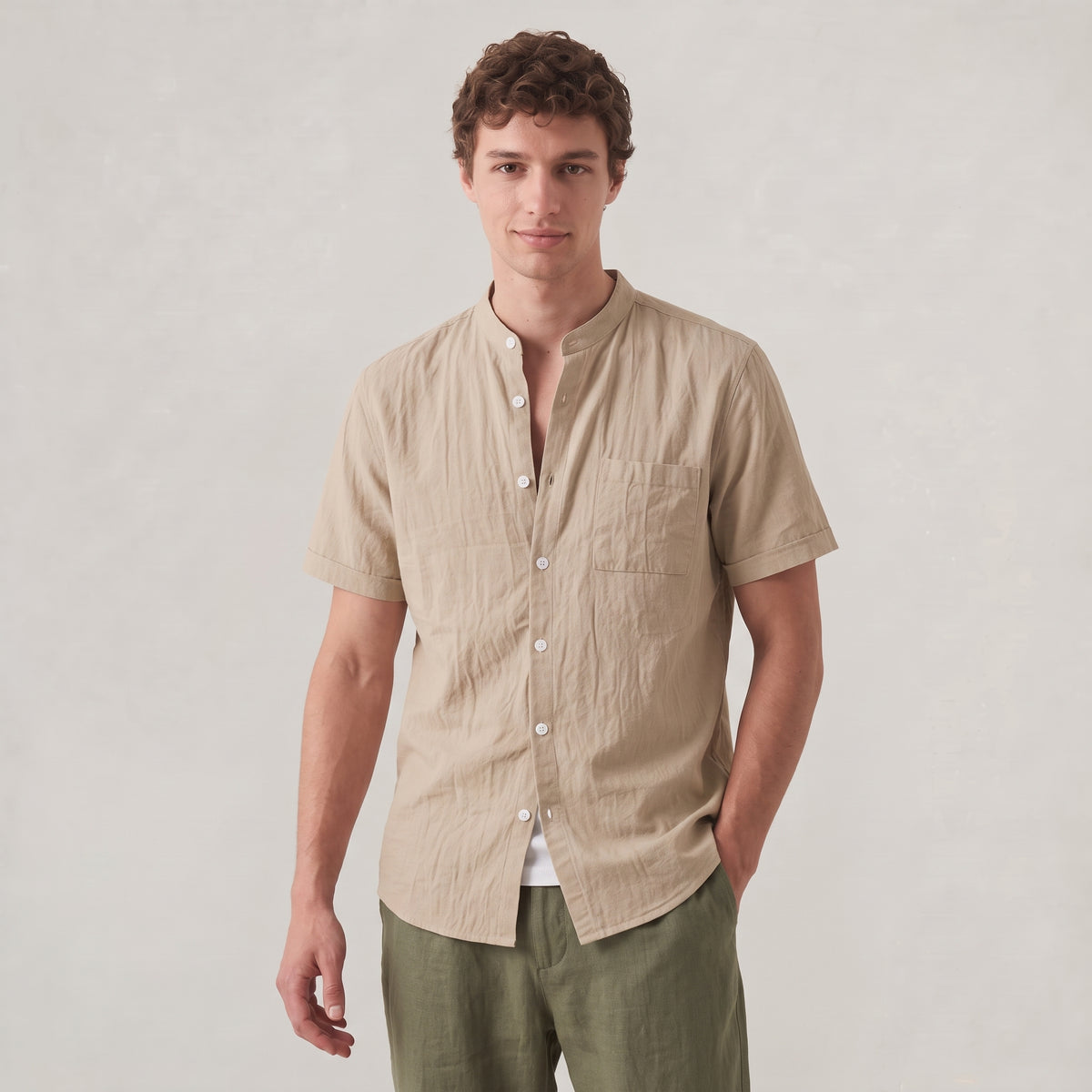 Men’s Linen Short-Sleeved Shirt