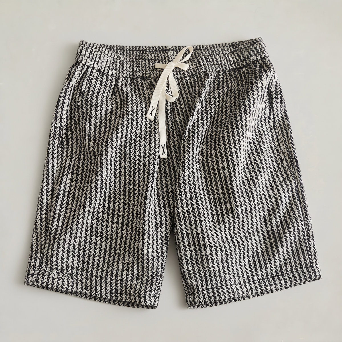 Men’s Striped Knit Drawstring Shorts
