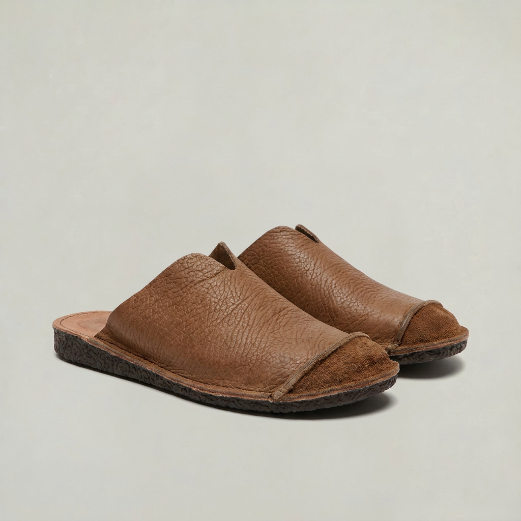 Men's Textured Slip-On Clogs