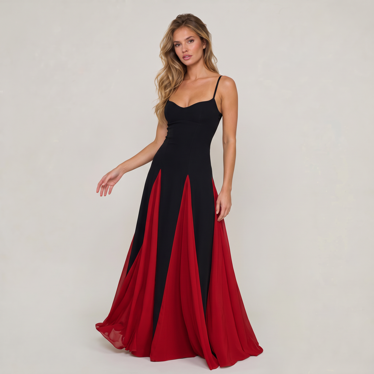 Women’s Black-White Derby Day Dress