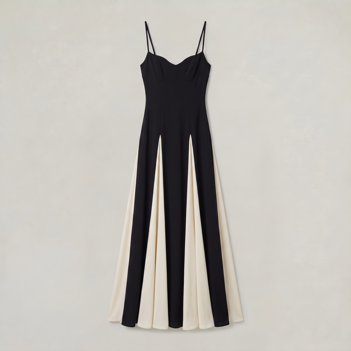 Women’s Black-White Derby Day Dress
