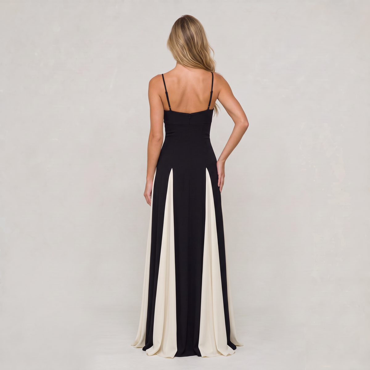 Women’s Black-White Derby Day Dress