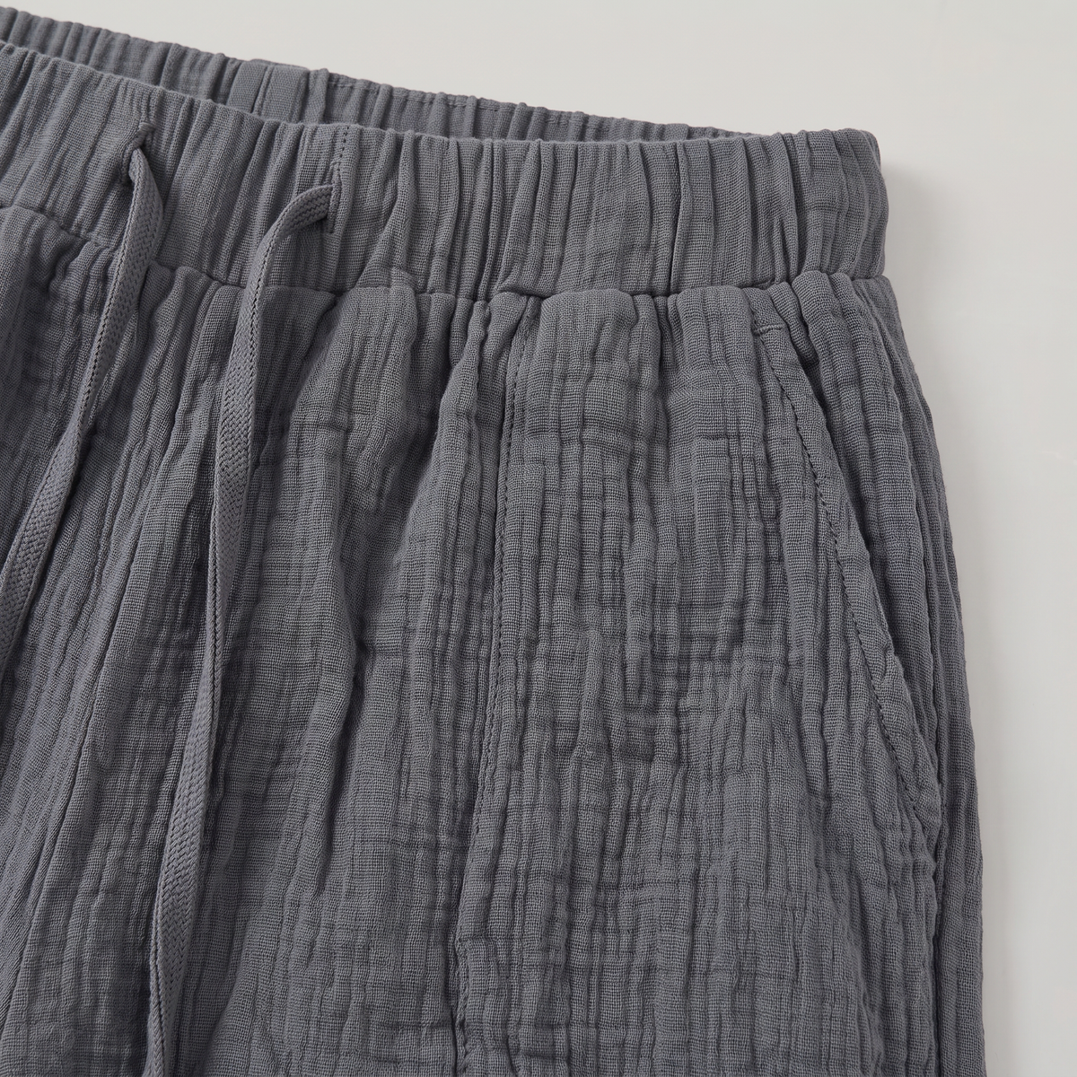 Women’s Cotton Linen Knee Length Shorts - Drawstring Relaxed Fit