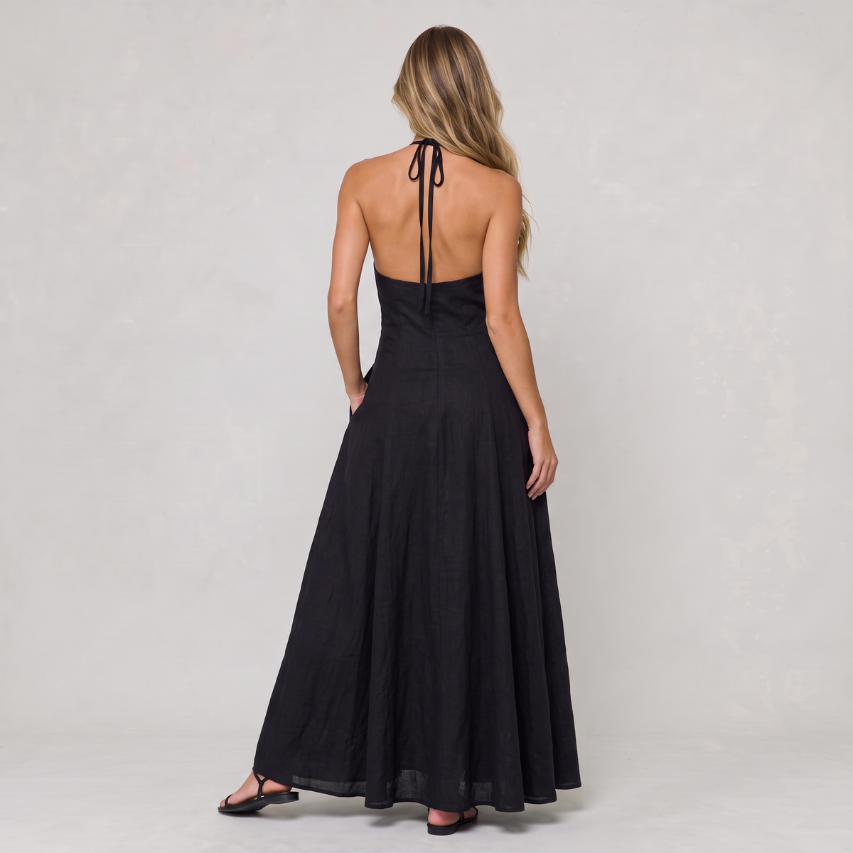 Women’s Halter Neck Maxi Dress