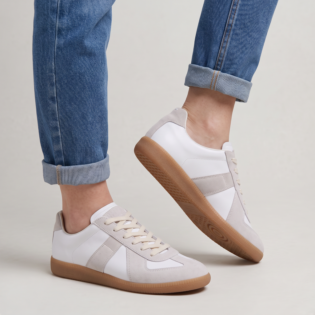 Women’s Low-Profile Trainers Suede-Effect