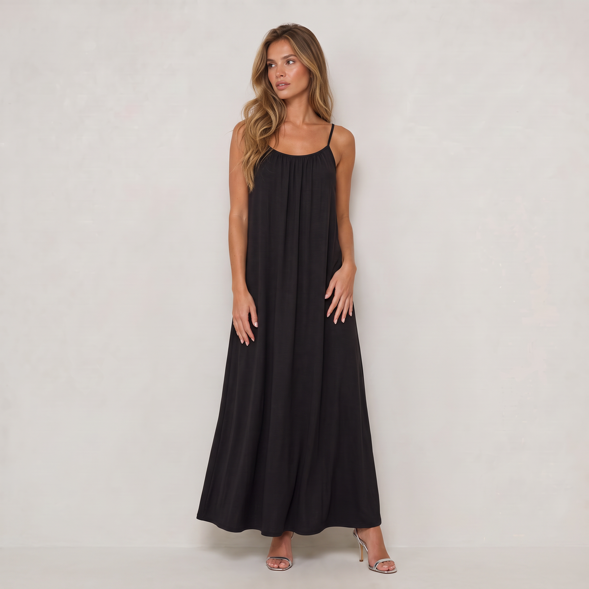 Women’s Maxi Dress Spaghetti Strap Relaxed Fit