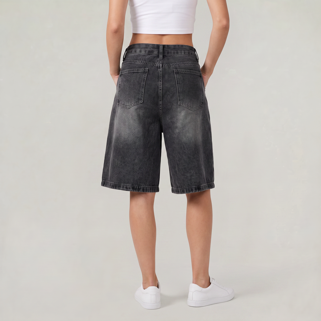 Women’s Washed Bermuda Jorts