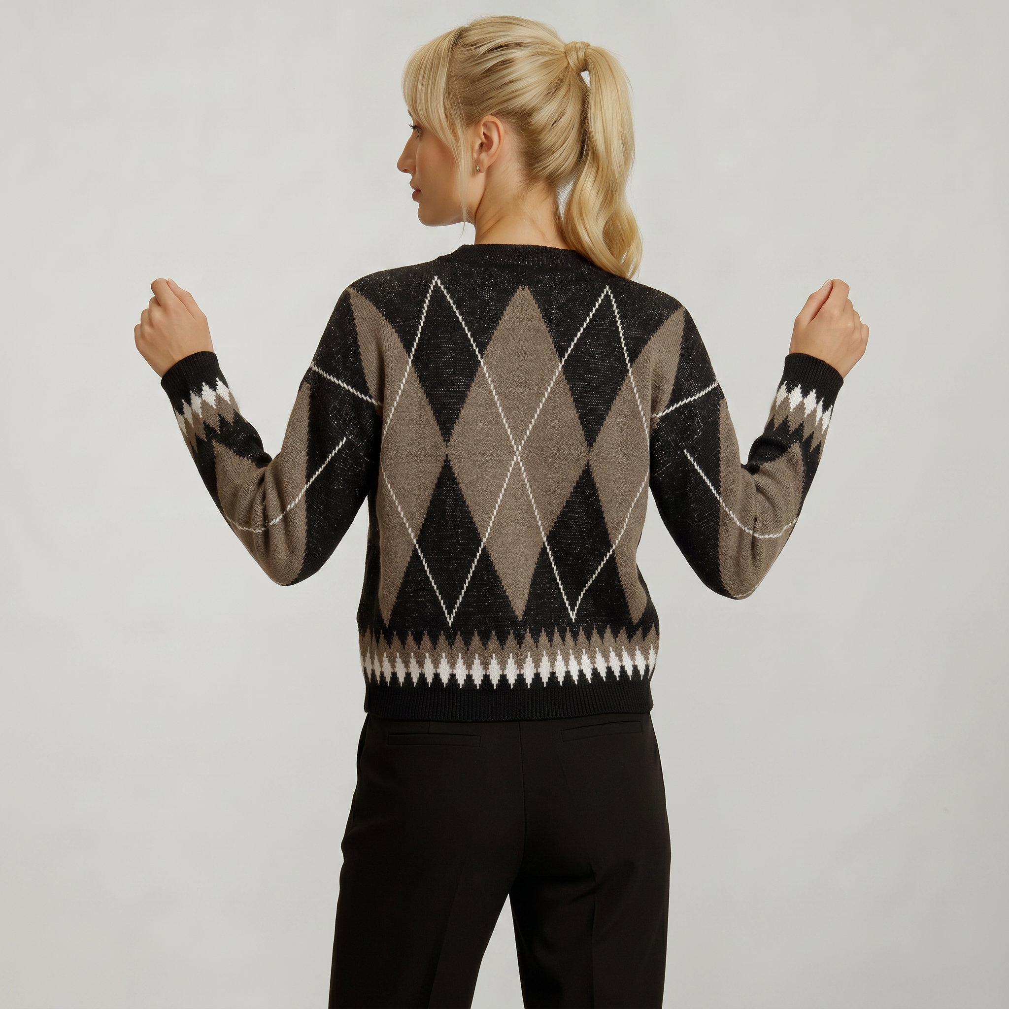 Women’s Argyle Knit Cardigan - Button Front Patterned Sweater