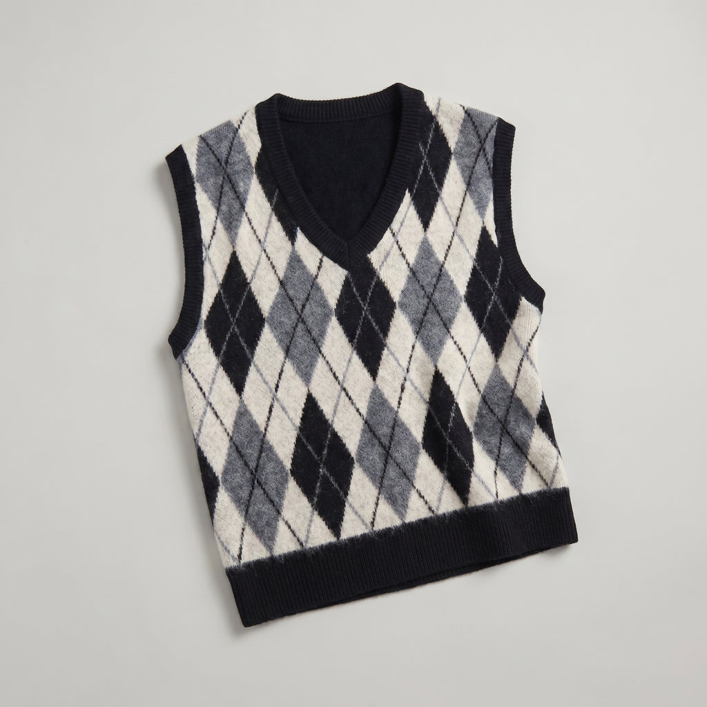 Women’s Argyle Sweater Vest - V Neck Preppy Knitted Vest Top