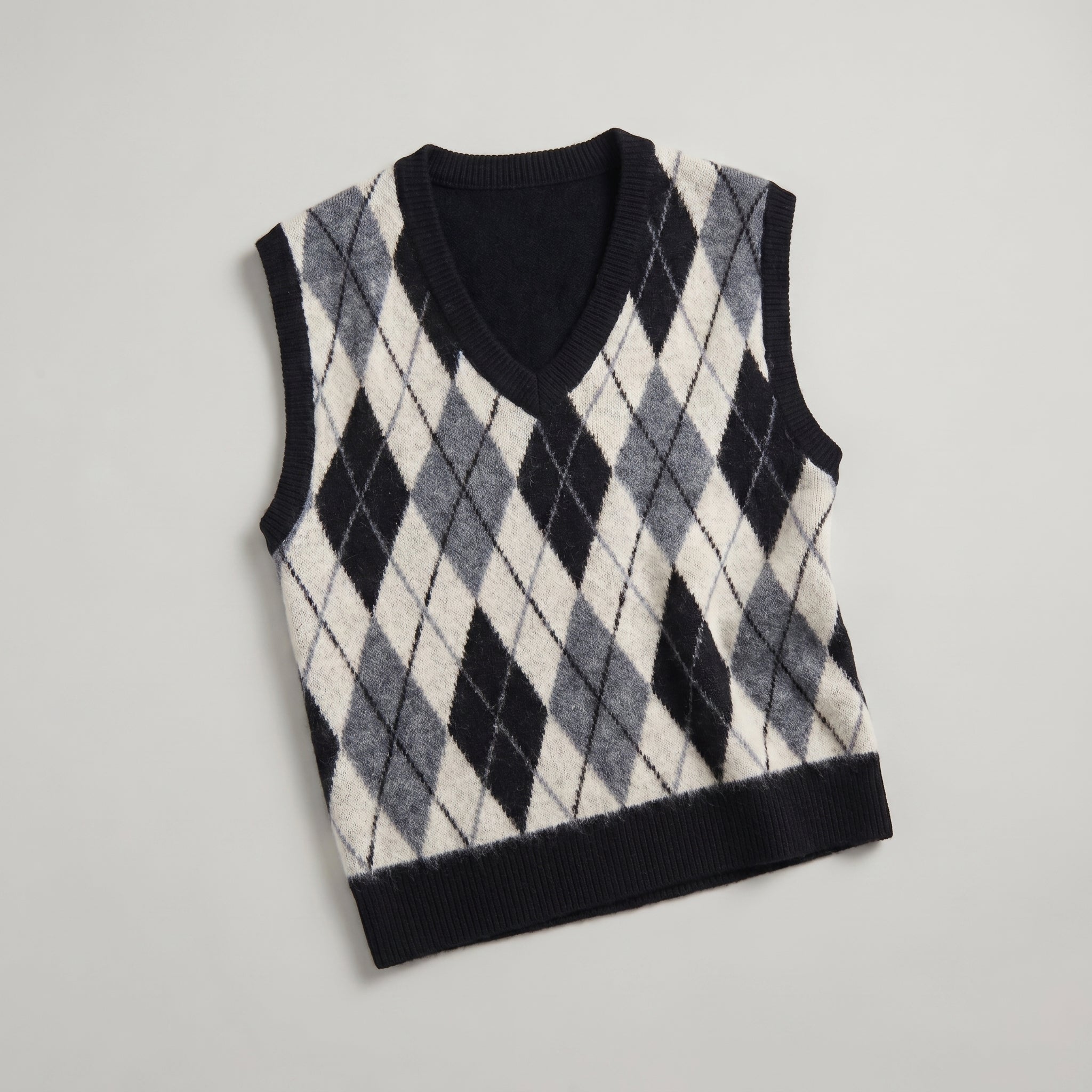 Women’s Argyle Sweater Vest - V Neck Preppy Knitted Vest Top