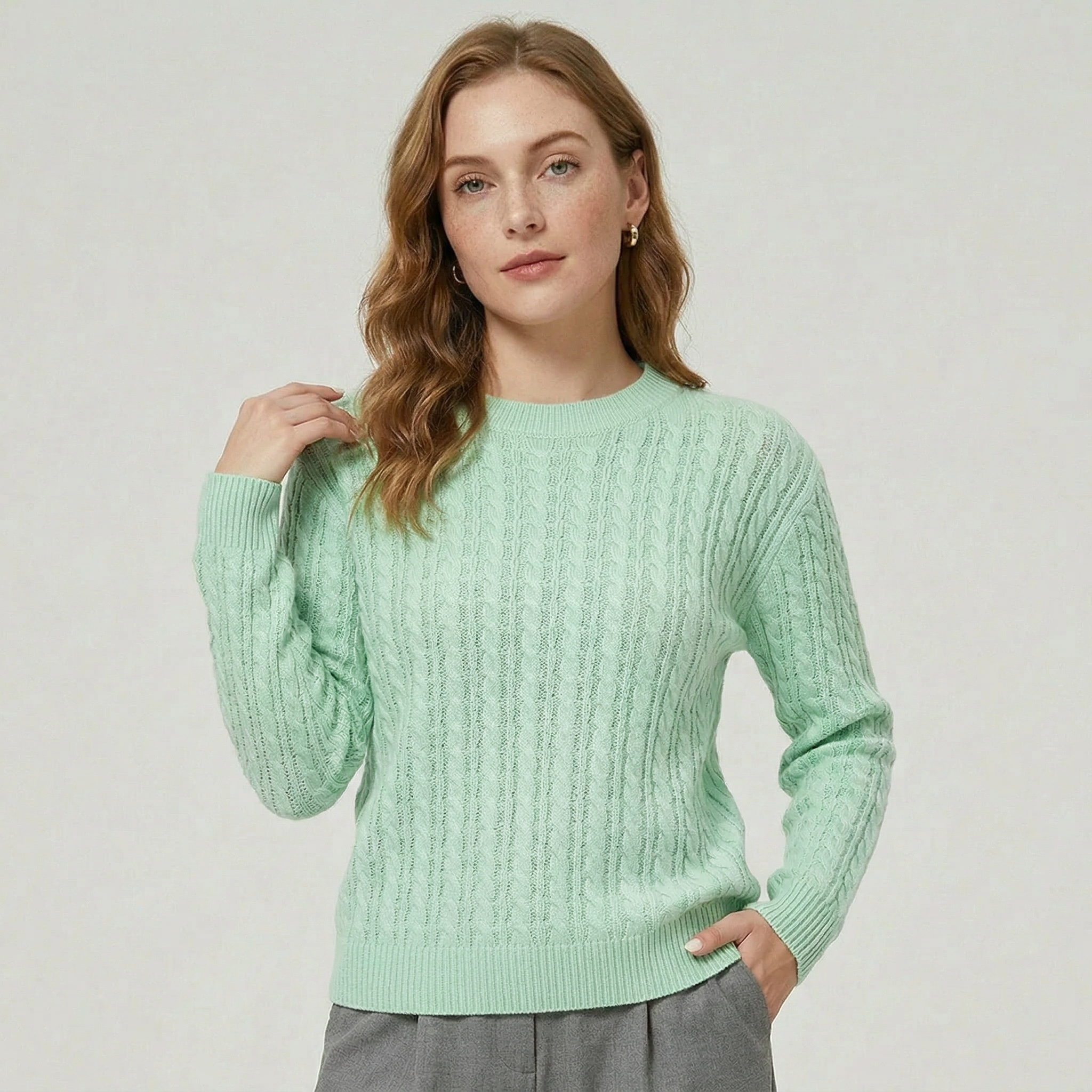 Women’s Knit Cable Sweater - Crewneck Regular Fit