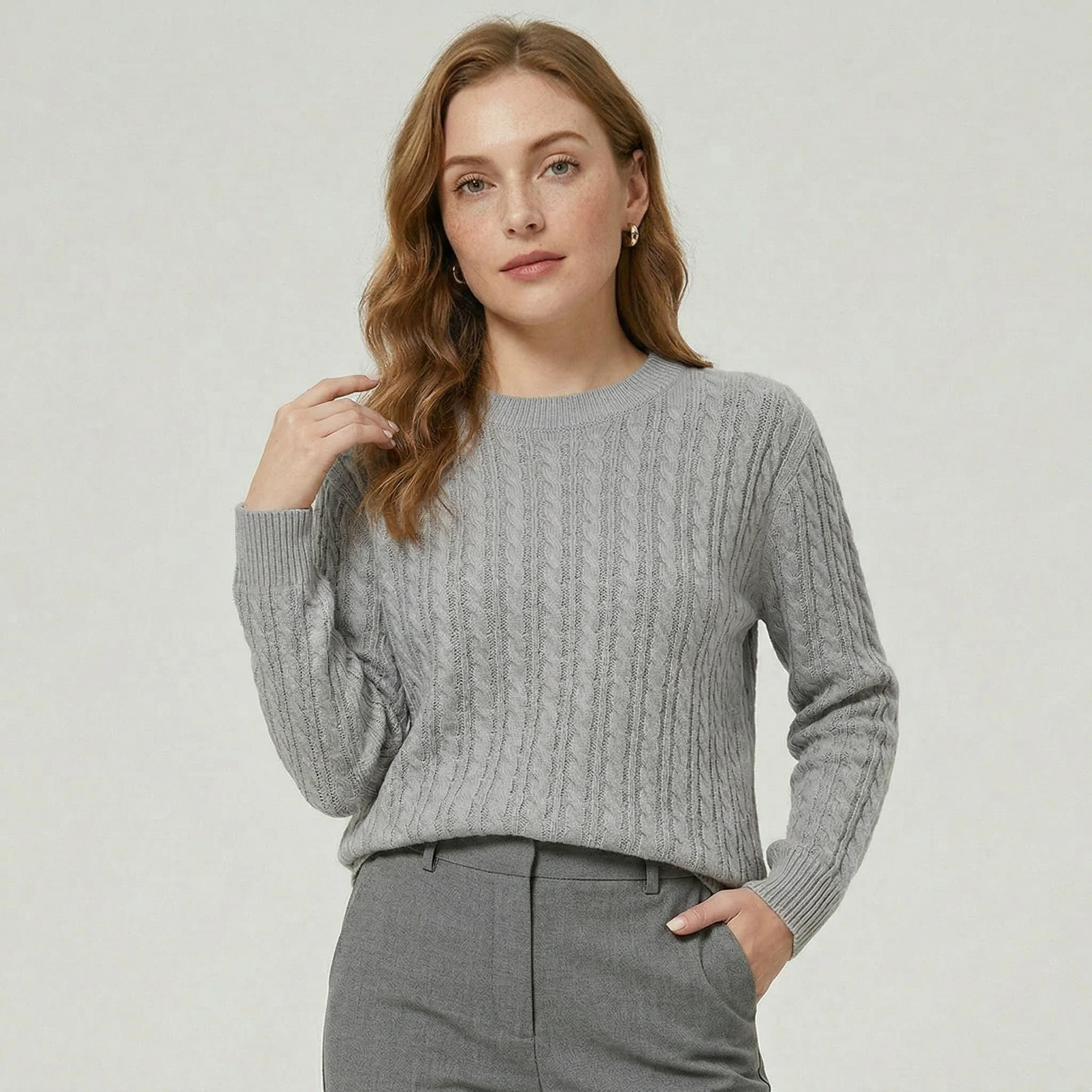 Women’s Knit Cable Sweater - Crewneck Regular Fit