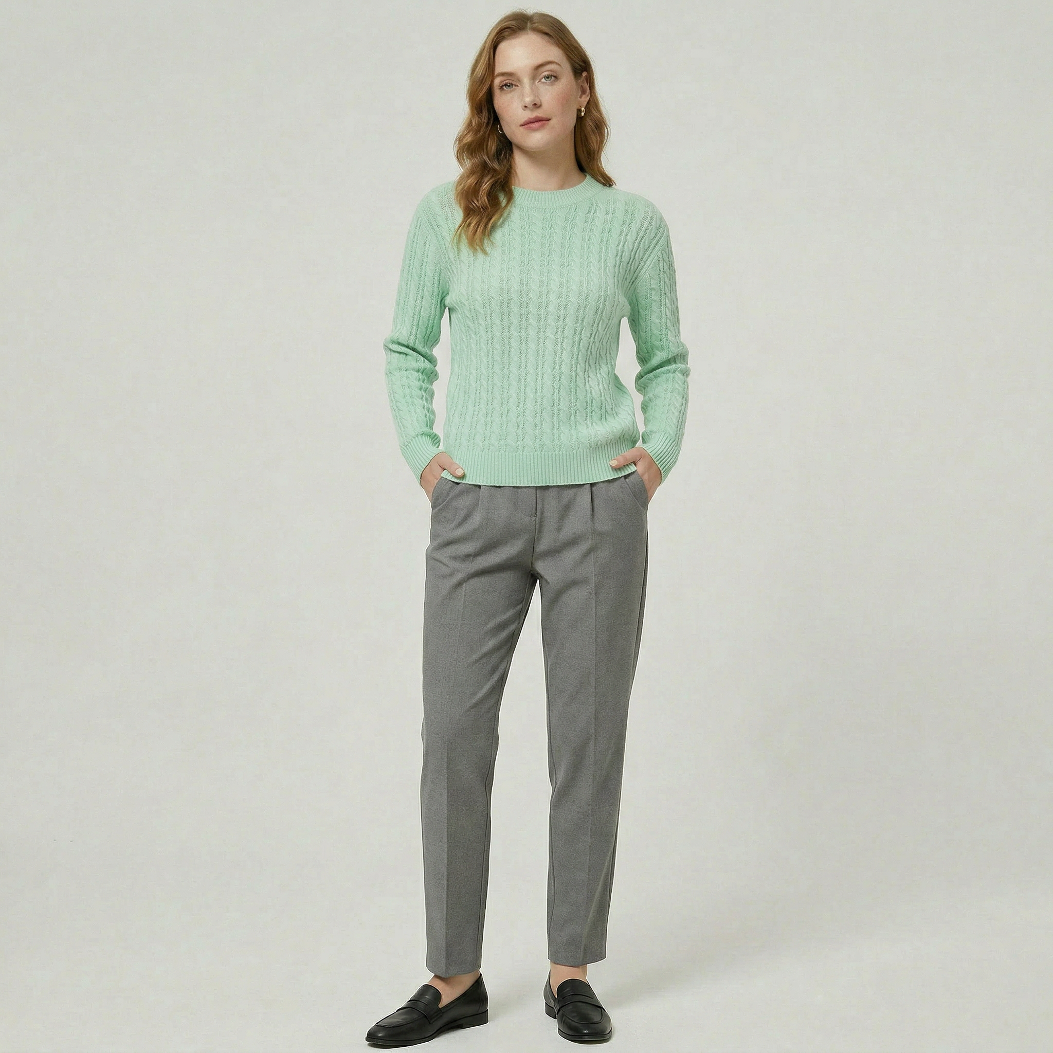 Women’s Knit Cable Sweater - Crewneck Regular Fit