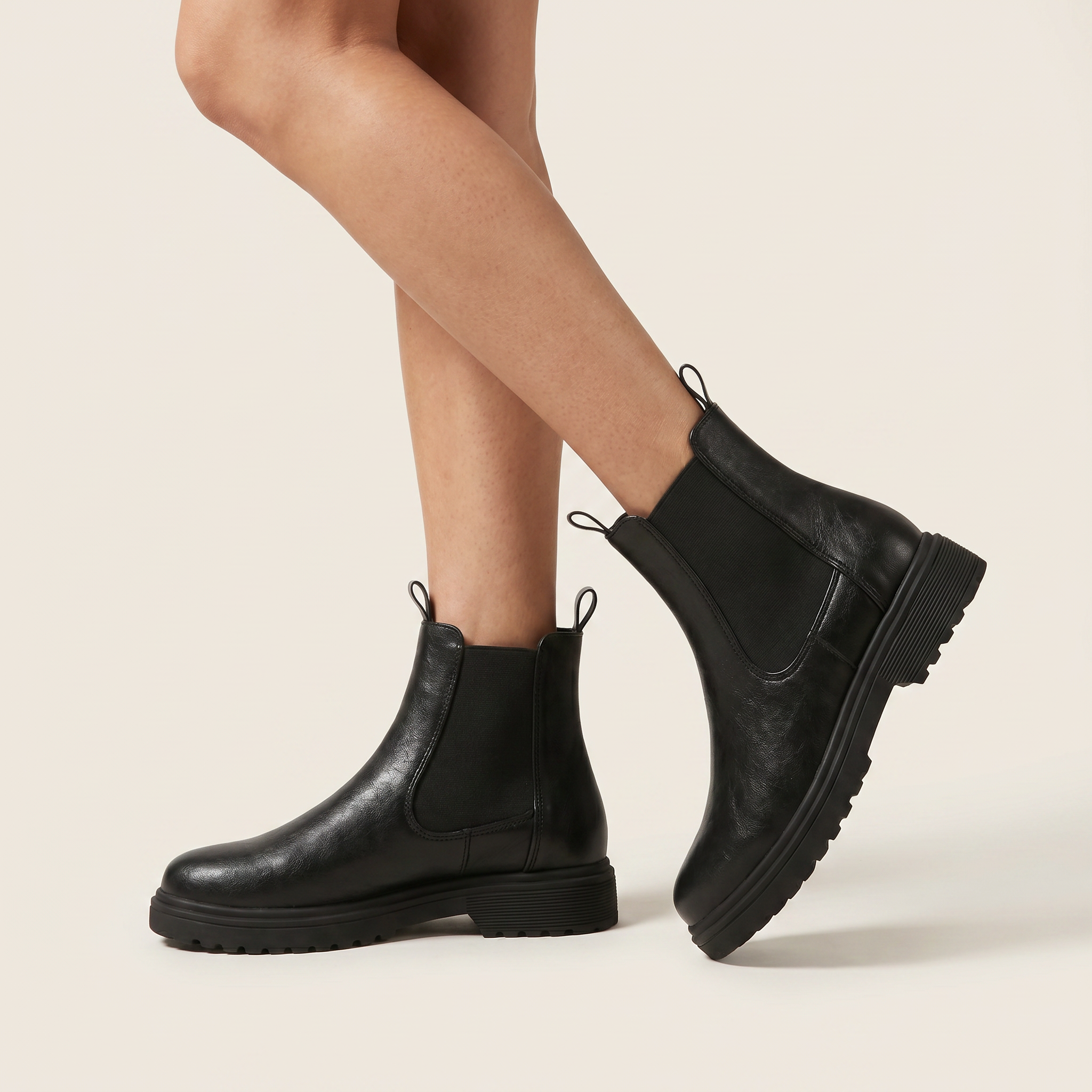 Women’s Chelsea Boots - Classic Pull-On Ankle Fit