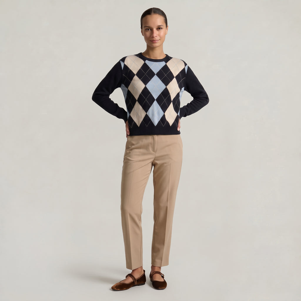 Women’s Crew Neck Sweater - Long Sleeve Regular Fit
