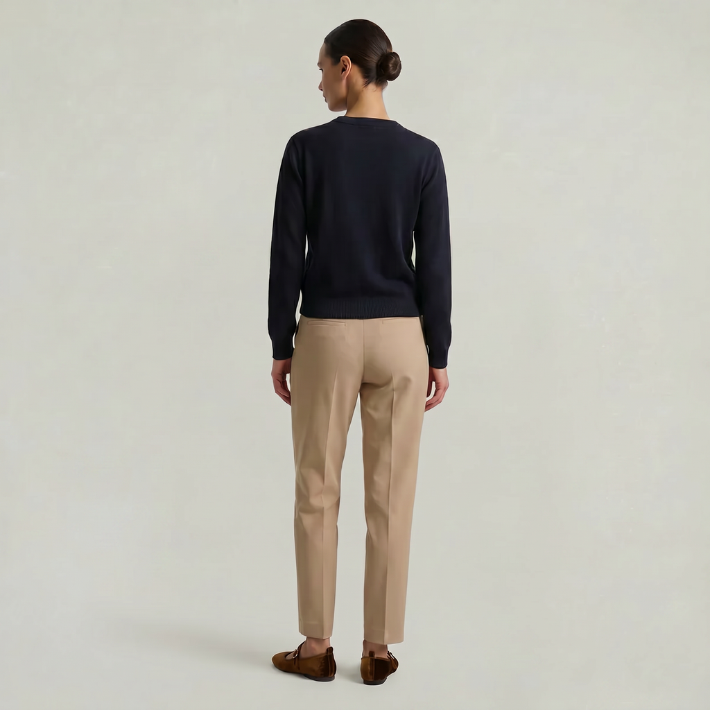Women’s Crew Neck Sweater - Long Sleeve Regular Fit