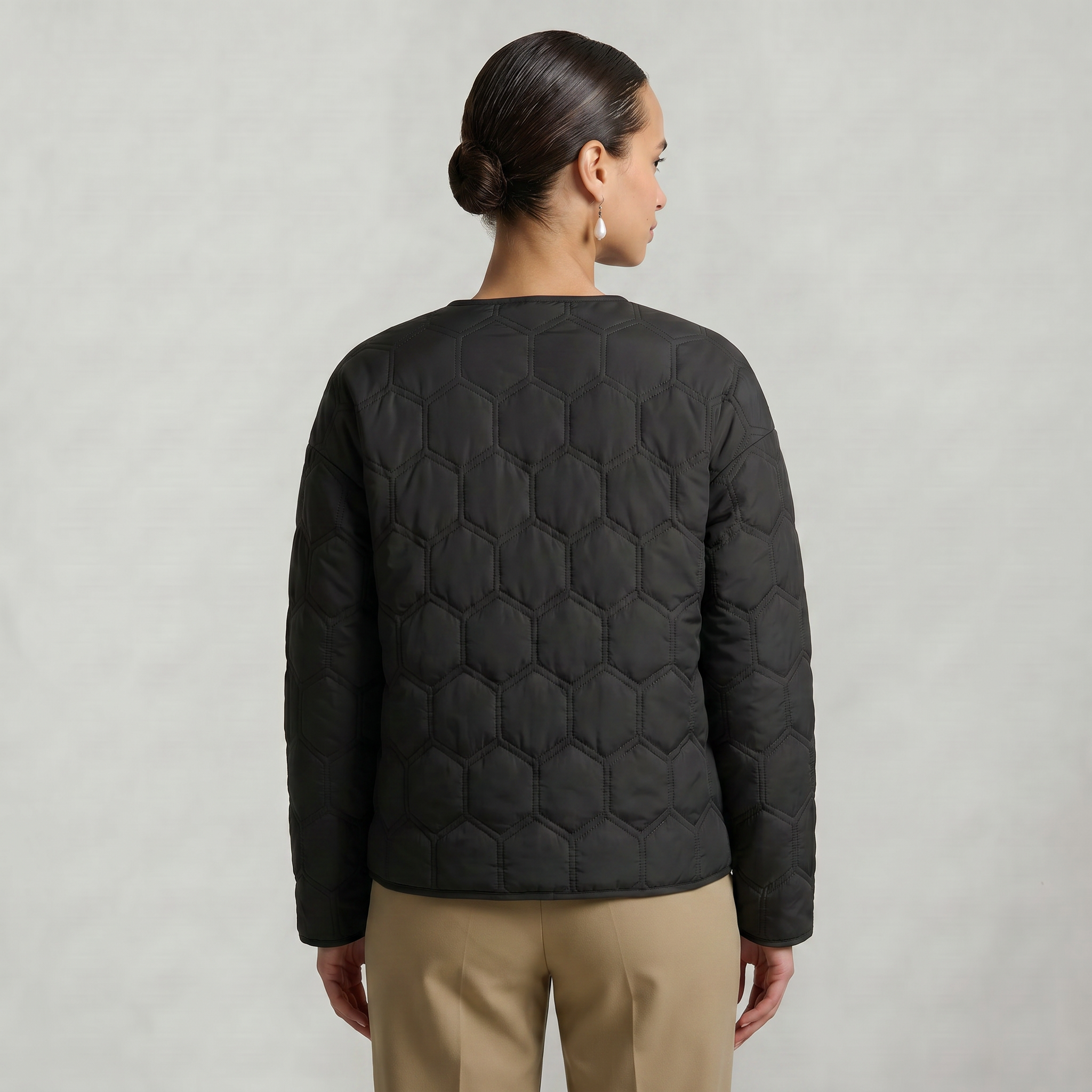 Women’s Geometric Quilted Puffer Jacket - Button-Down Long Sleeve Coat