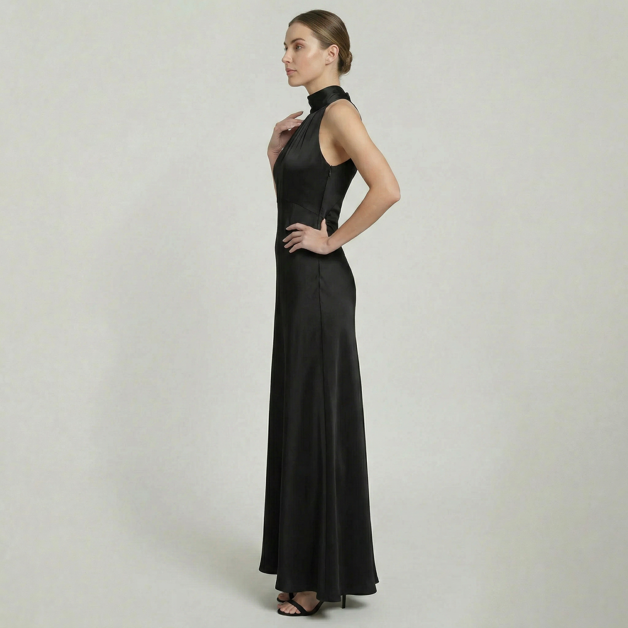 Women’s Halter Neck Fluted Hem Maxi Dress