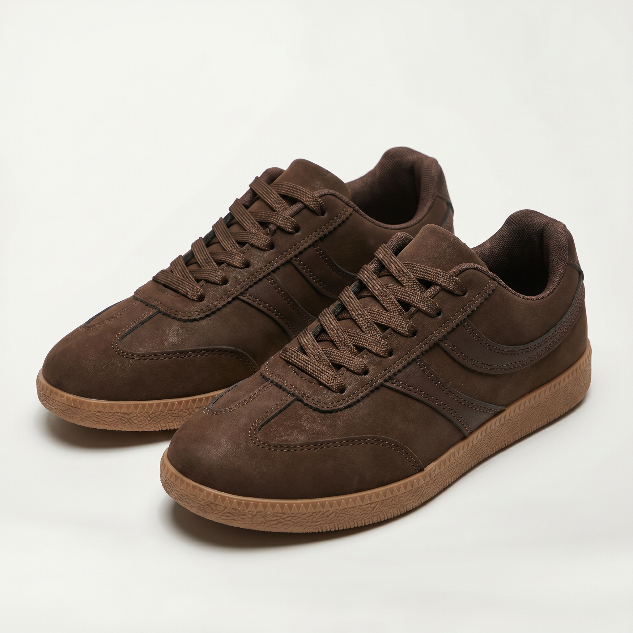 Women’s Casual Sport Shoes - Low-Top Lace-Up Sneakers
