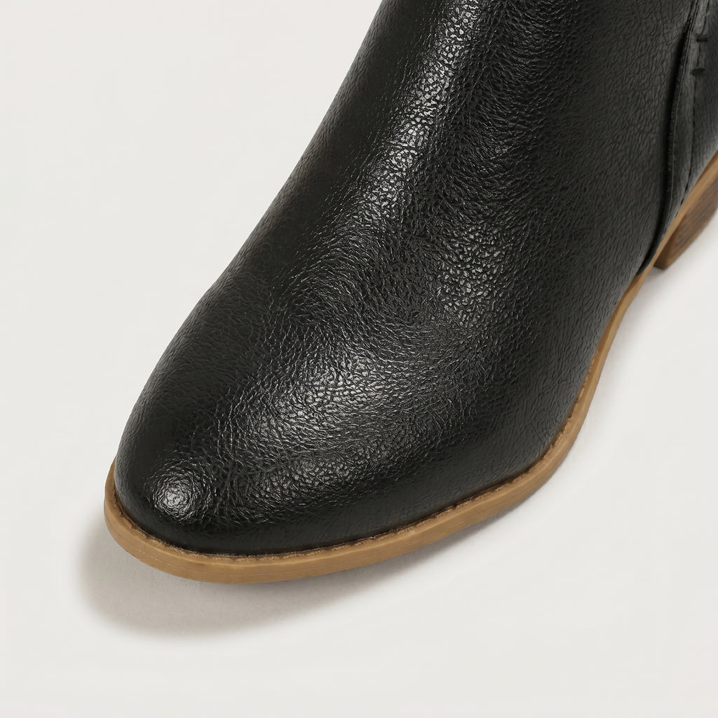 Women’s Pointed Toe Ankle Boots - Back Zip Chunky Heel Boots