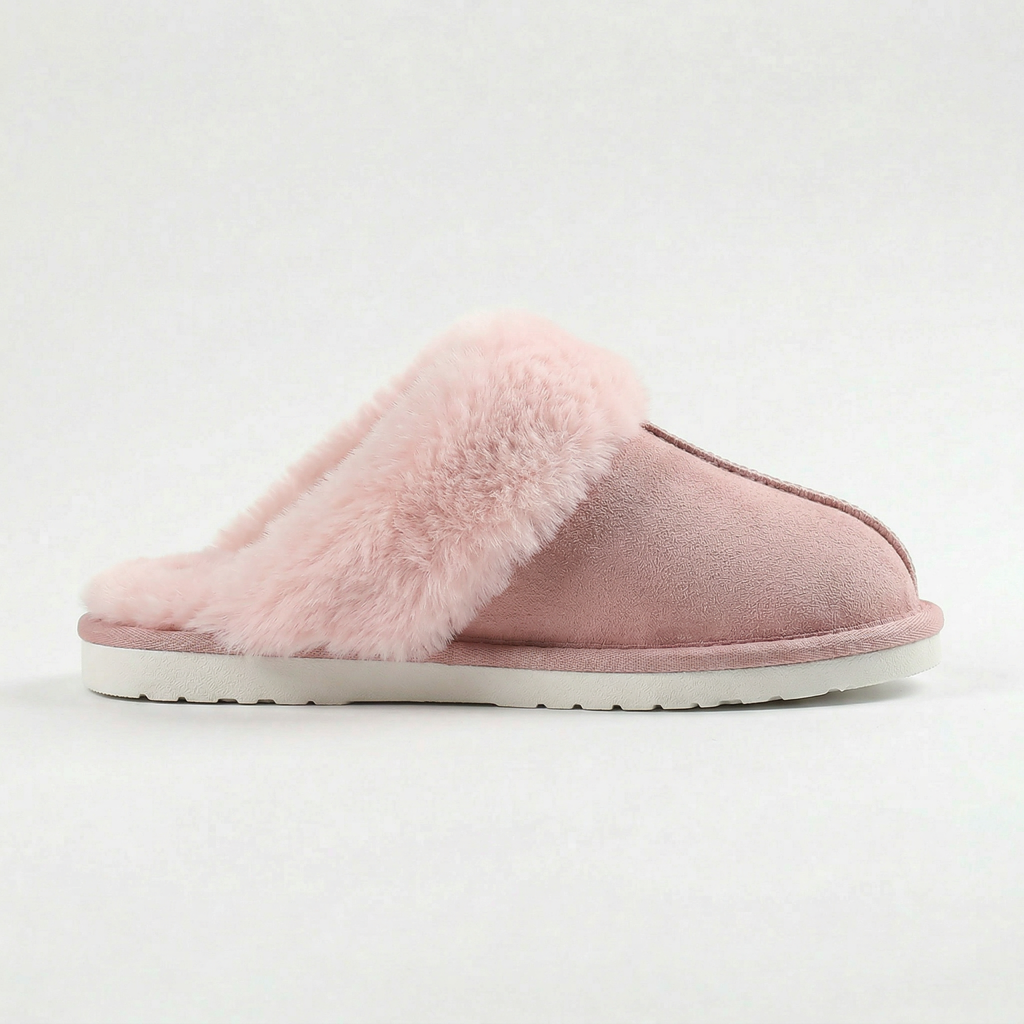 Women’s Thick Sole Fluffy Winter Slippers