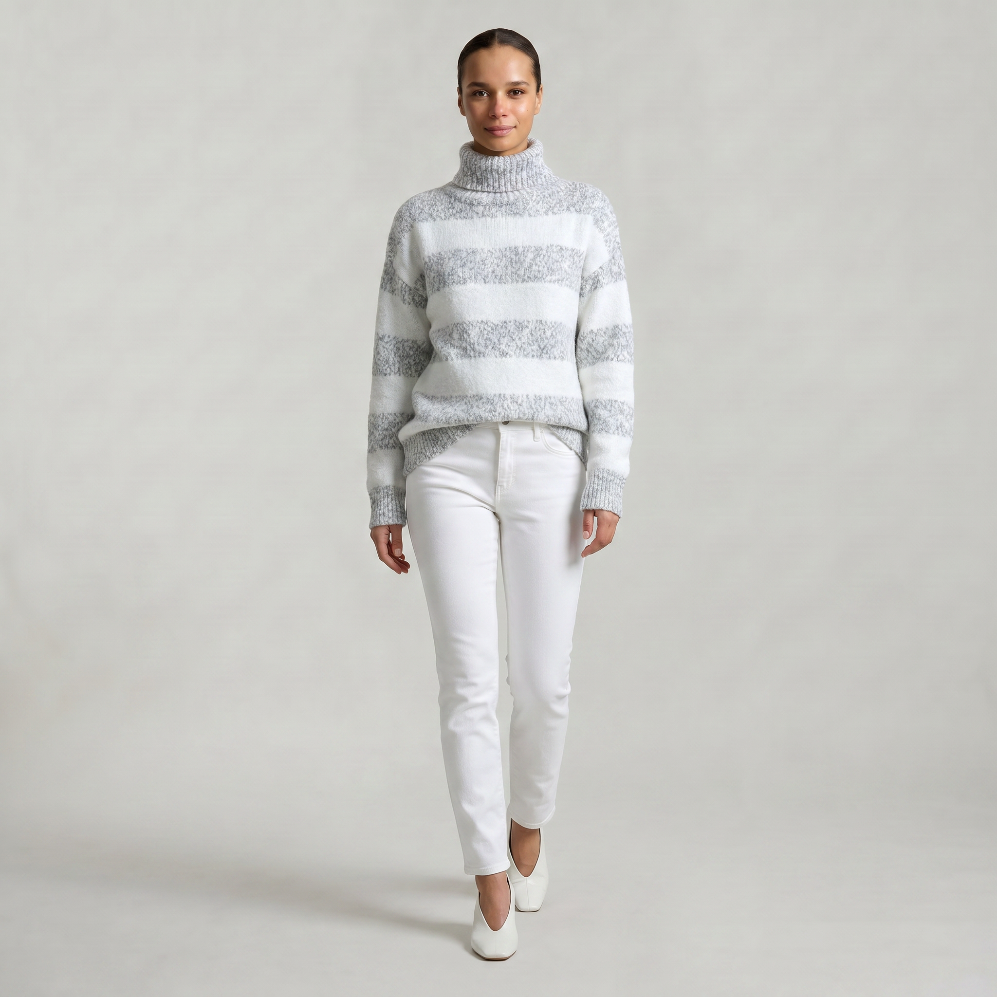 Women’s Turtleneck Sweater - Striped Loose Fit
