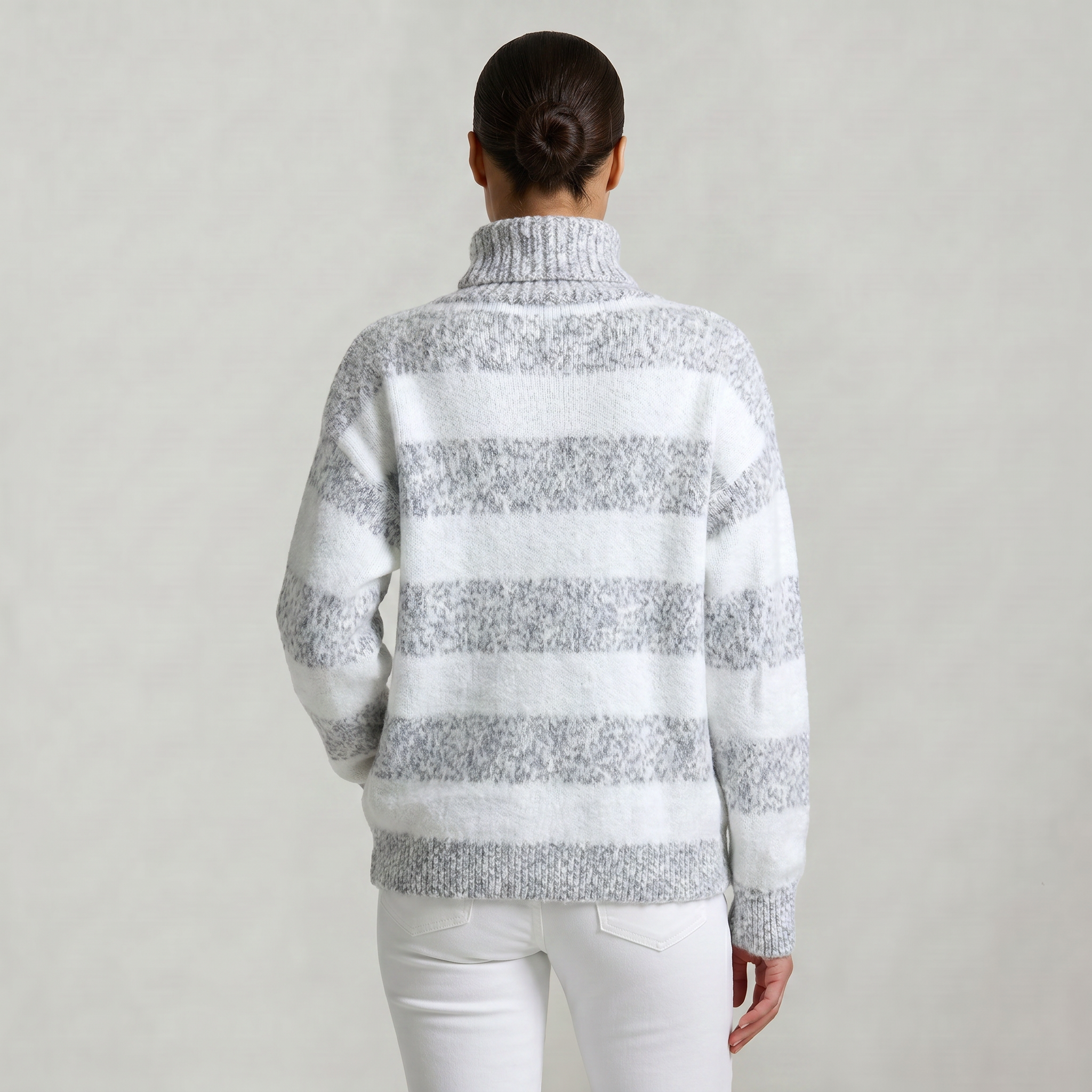 Women’s Turtleneck Sweater - Striped Loose Fit