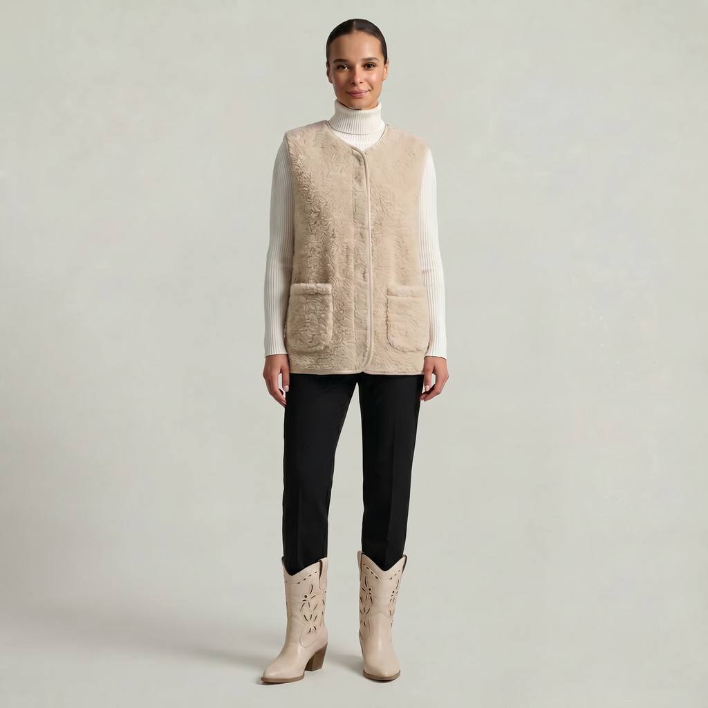 Women’s Sleeveless Zipper Teddy Vest - Relaxed Fit