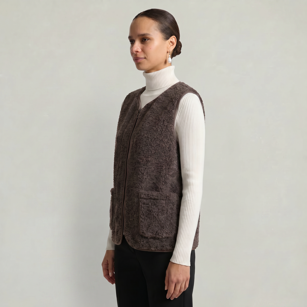 Women’s Sleeveless Zipper Teddy Vest - Relaxed Fit