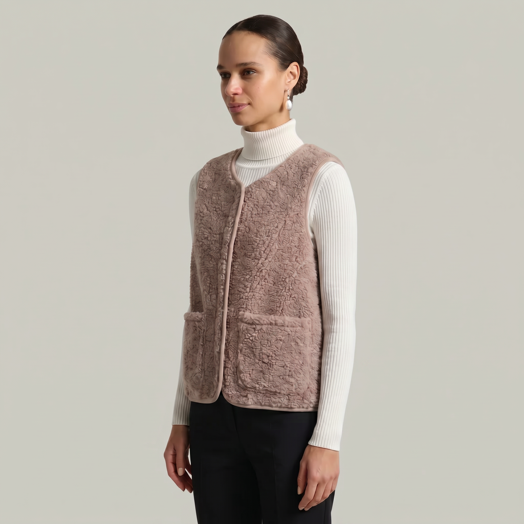 Women’s Sleeveless Zipper Teddy Vest - Relaxed Fit